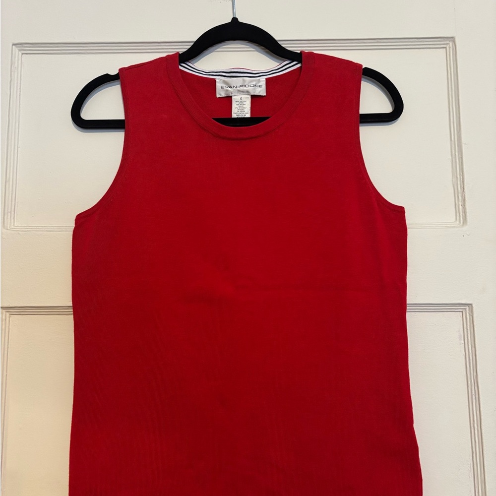 Red Sleeveless Knit Top